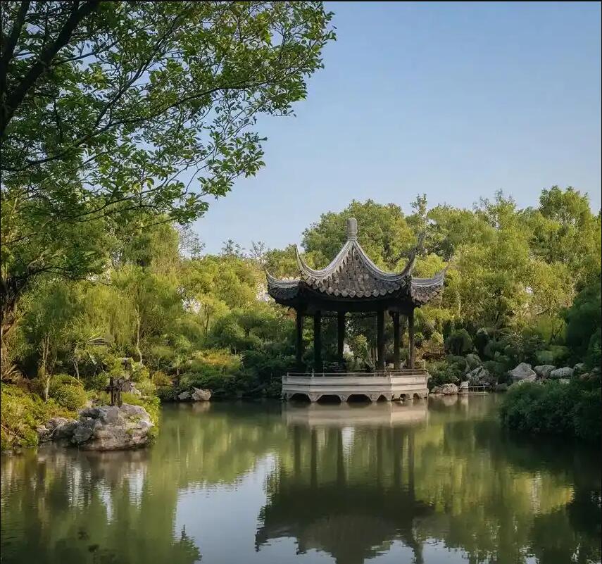 赤水语芙餐饮有限公司